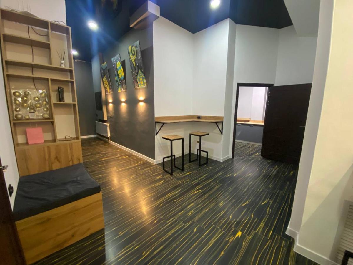Flats Hostel アスターナ エクステリア 写真
